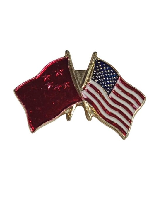Other - Chinese & America Crossed Flags Enamel Lapel Pin Gold Tone USA China Friendship